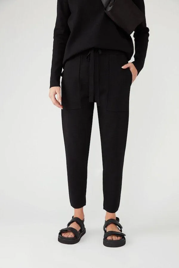 Black Charlton Viscose Pants for Women - Relaxed Fit