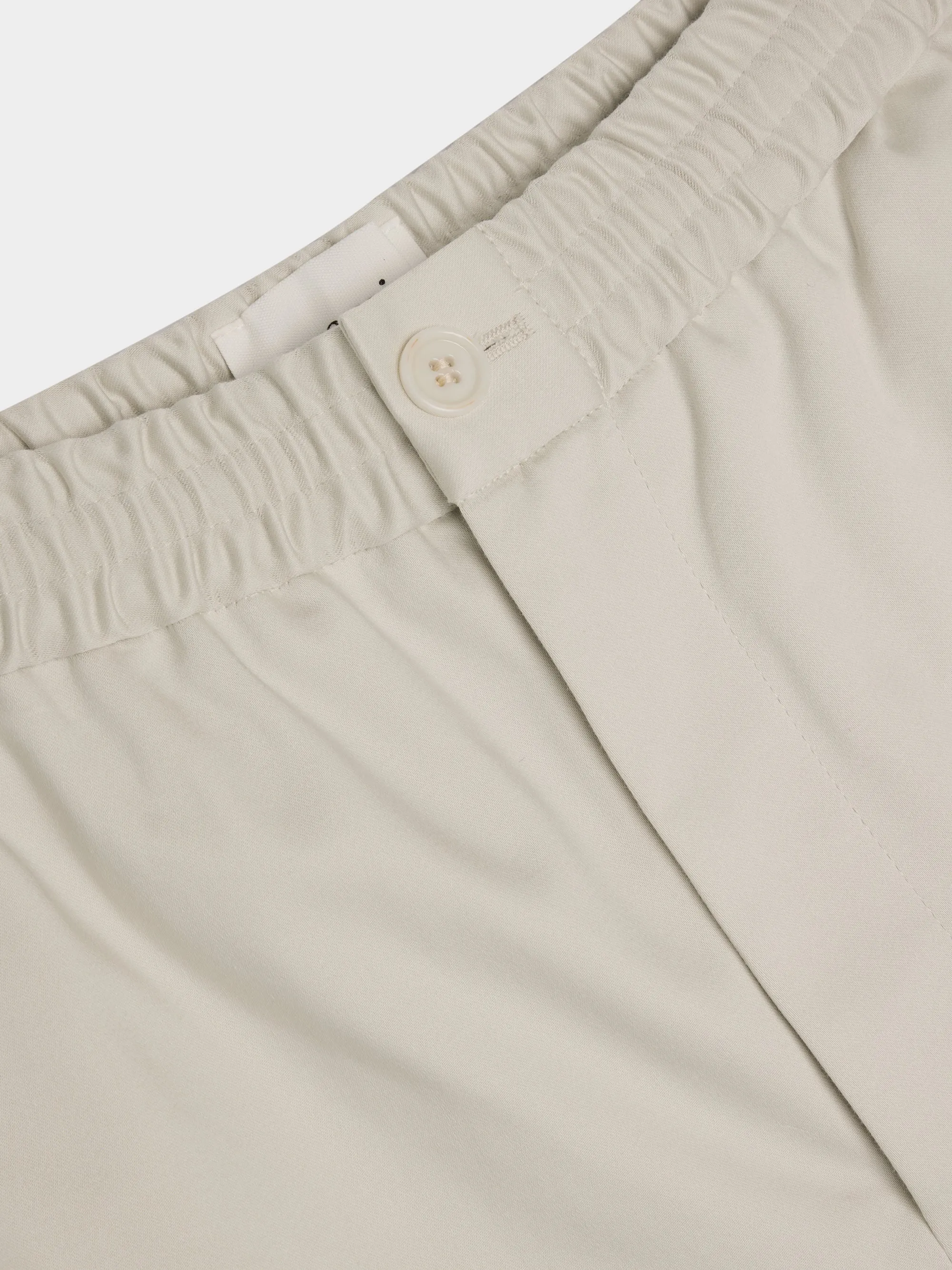 Chalk Elasticated Waist Shorts