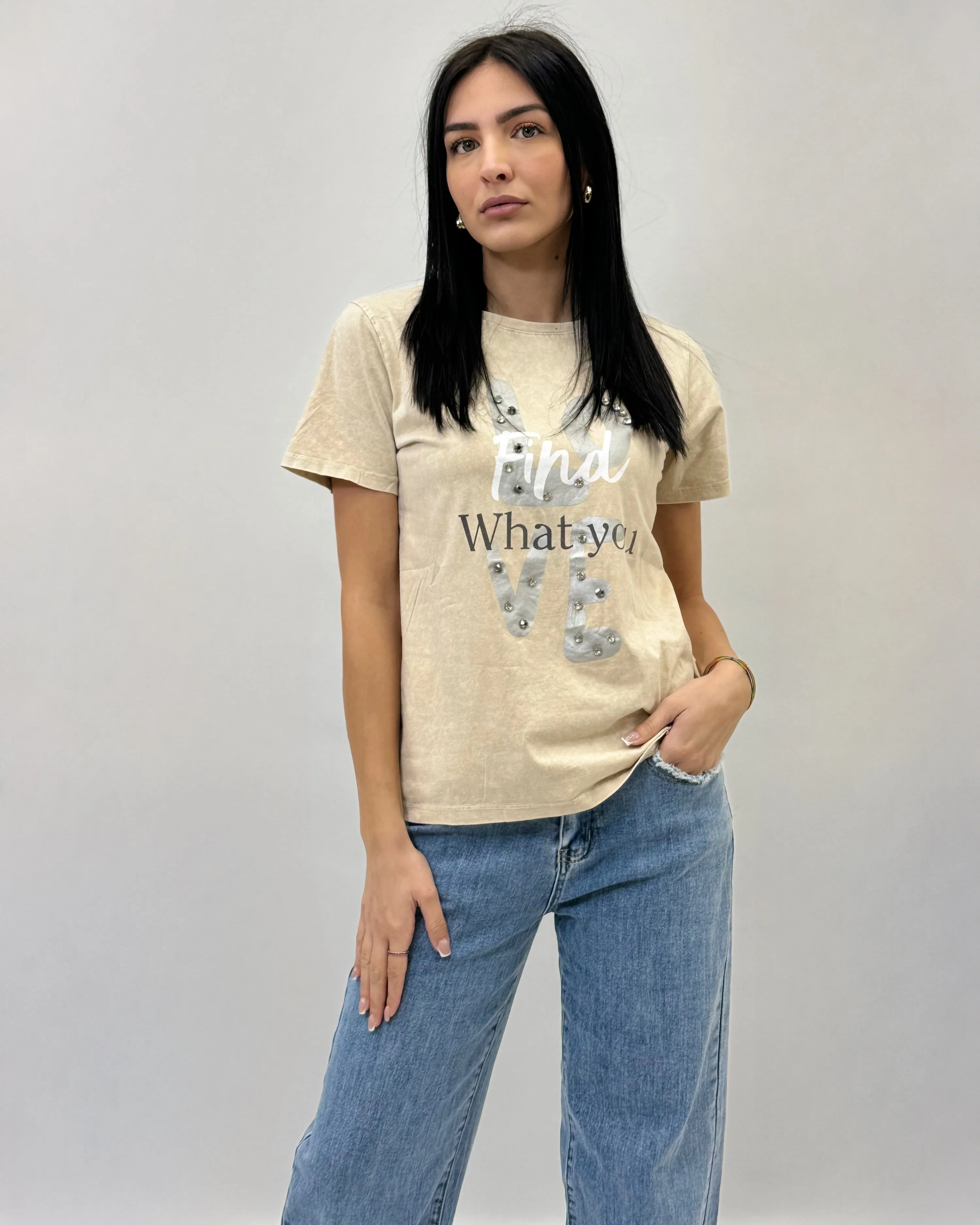 Cotton T-shirt with Love Studs Writing