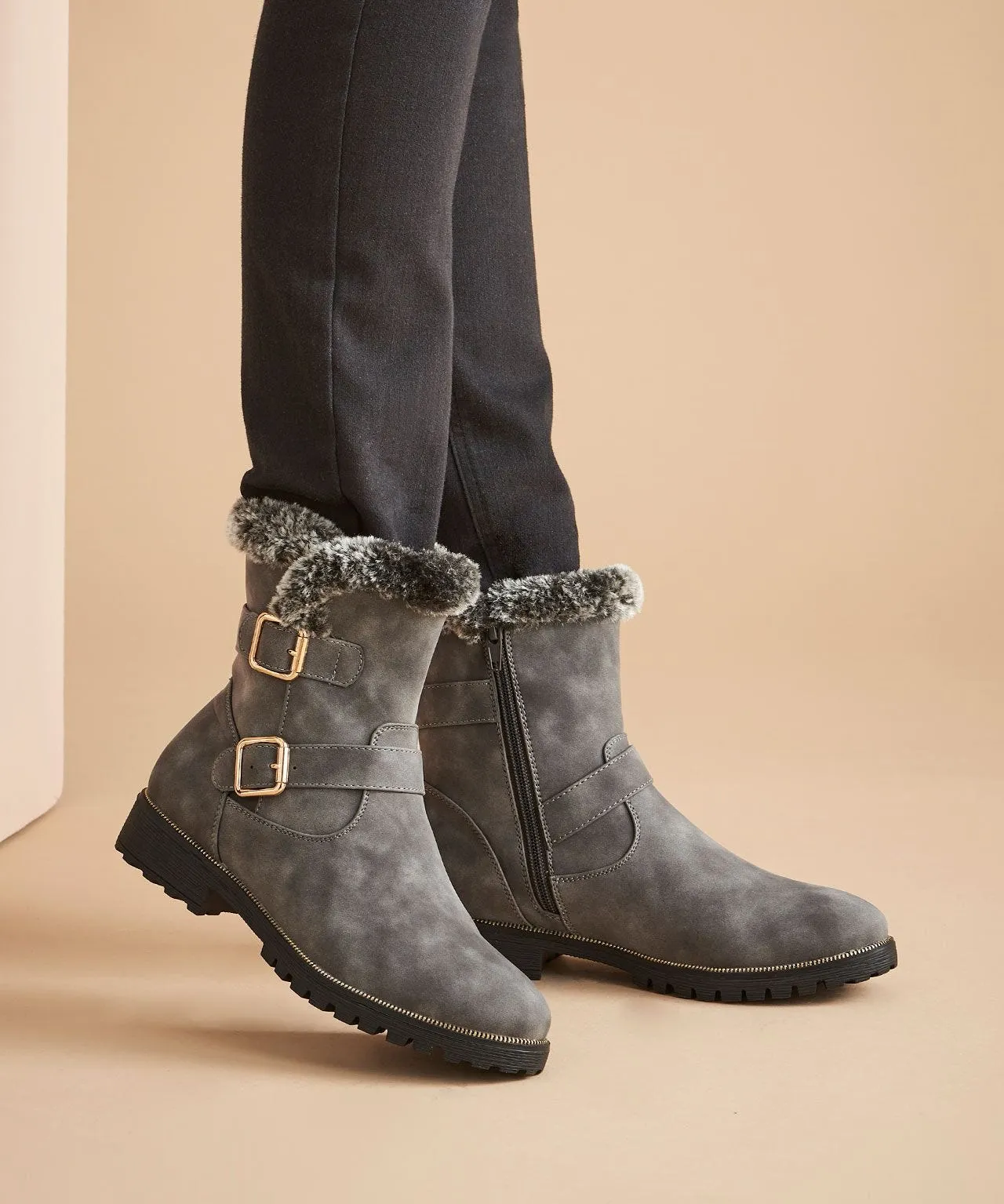 Cushion-walk Boots Suede-look