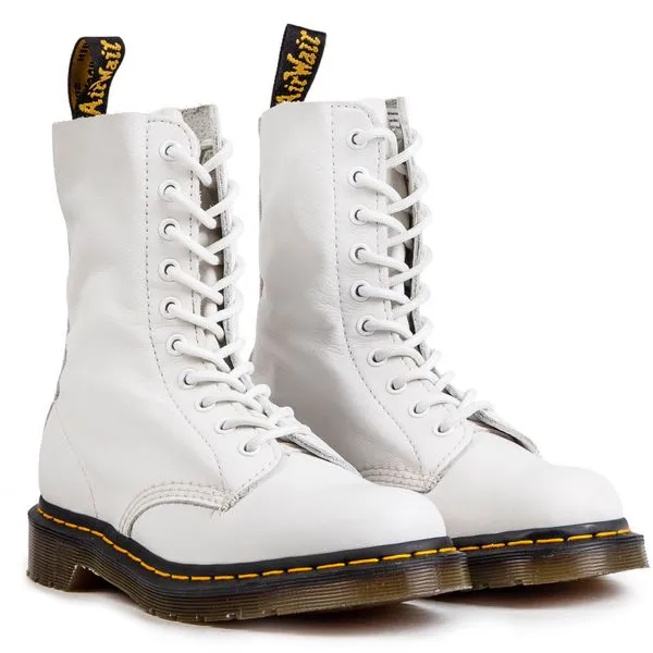 Dr Martens 1490 Lace-Up Boots