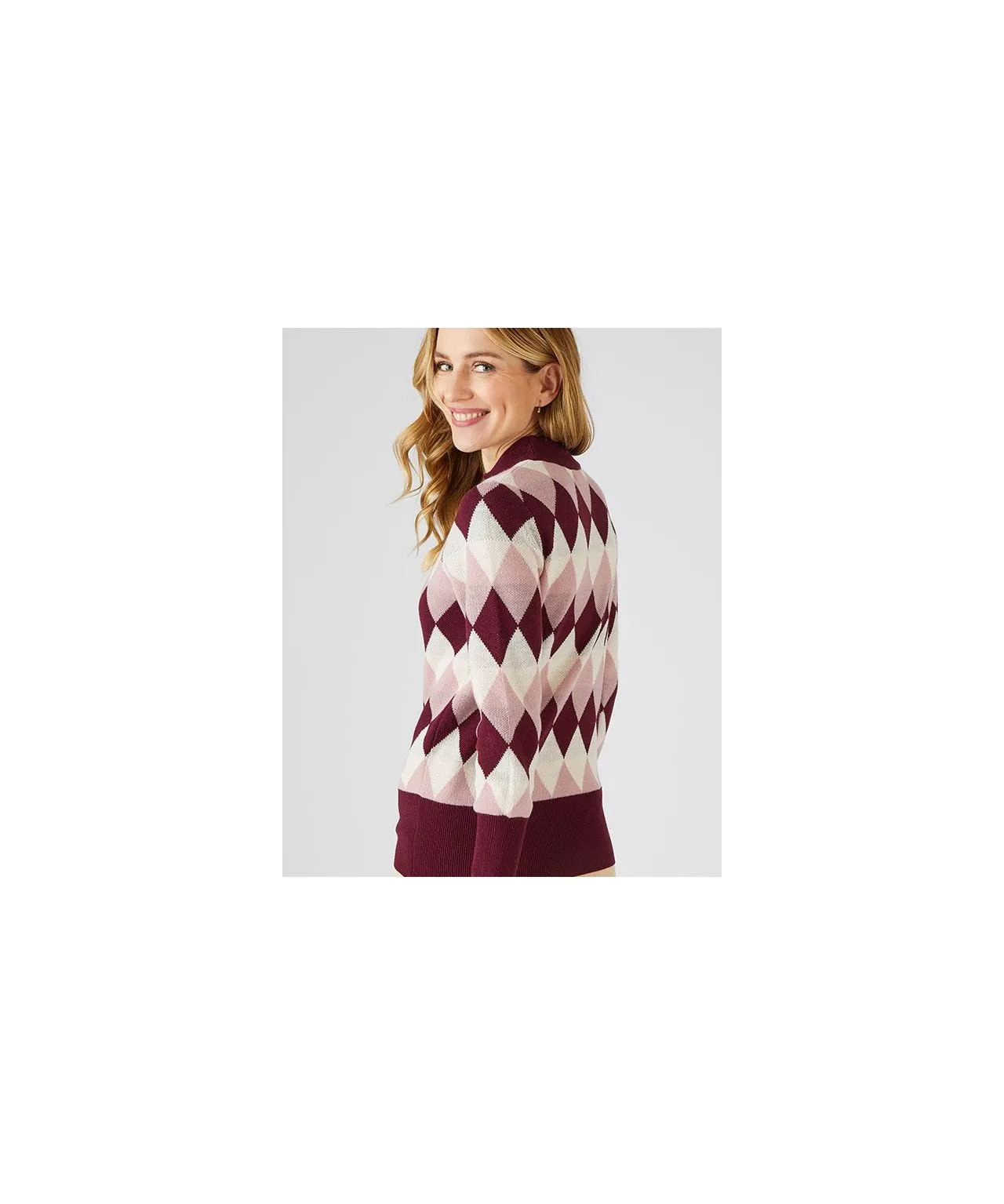 Intarsia Patterned Sweater