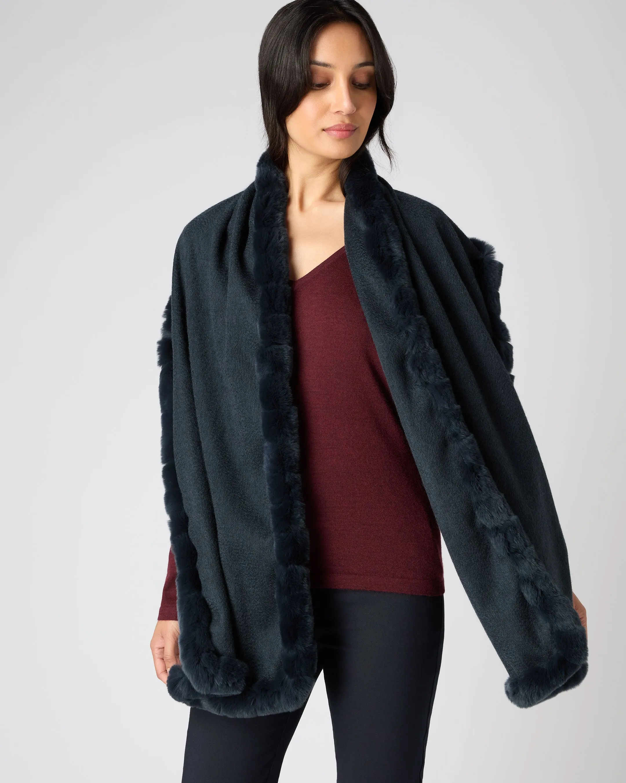 Meribel Woven Fur Trim Scarf Grigio Blue for Women