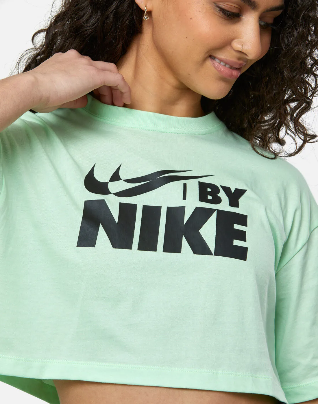 Nike Women's Cropped Tee