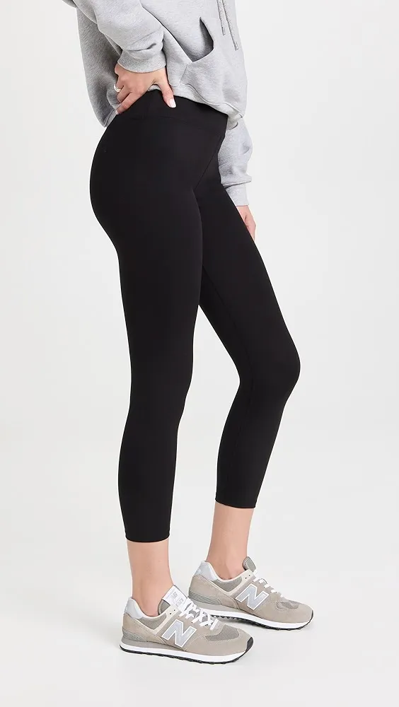 Plush Brushed Compression Leggings → Soft Compression Leggings
