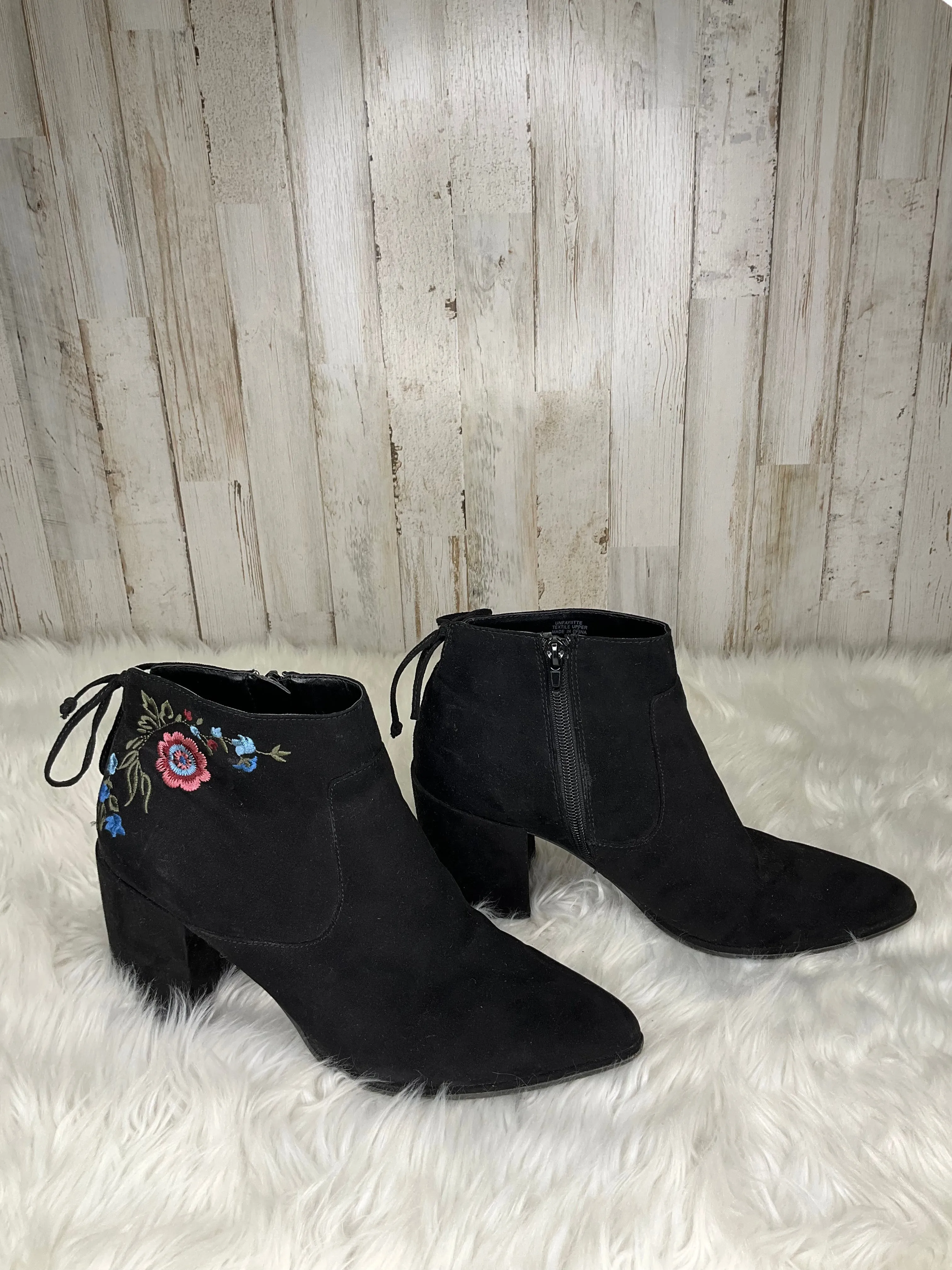 Unisa Women's Ankle Boots with Heels in Size 9.